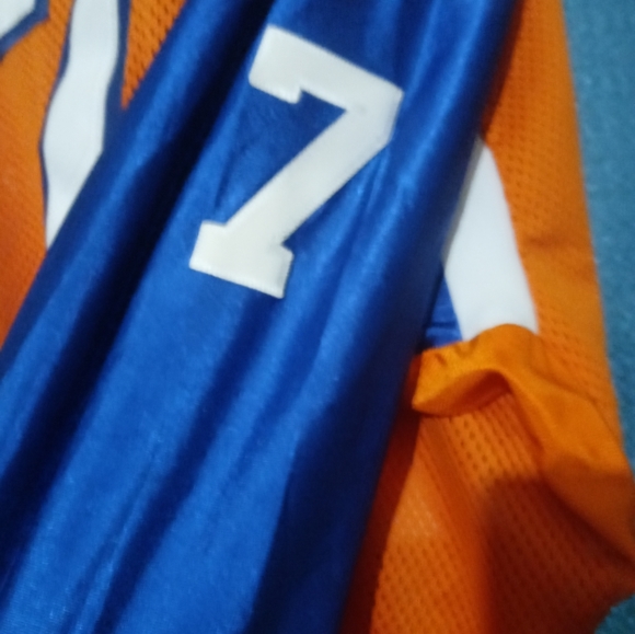 John Elway Jersey - Picture 3 of 5